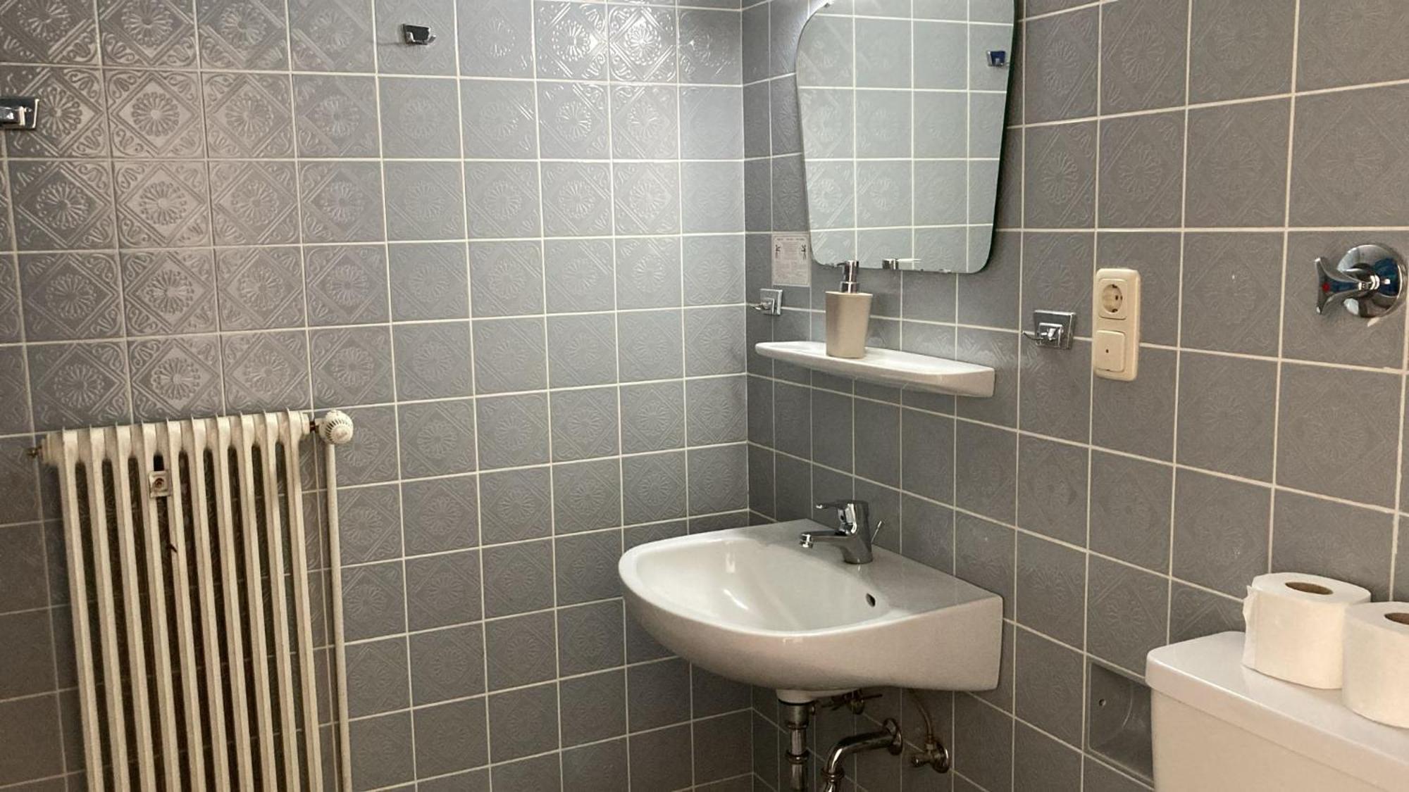 Pension Highway 3 Bielefeld Bagian luar foto