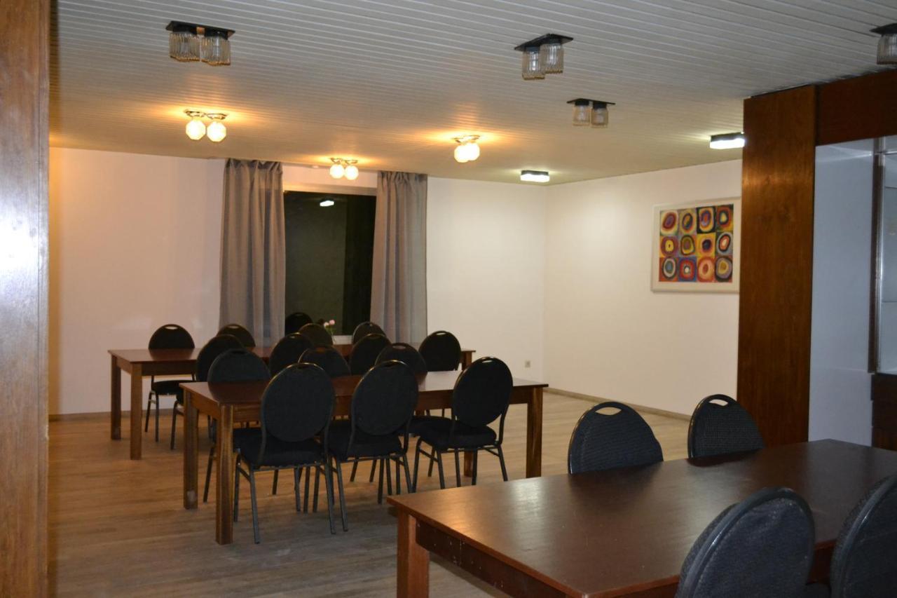 Pension Highway 3 Bielefeld Bagian luar foto